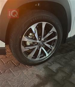 تۆیۆتا کۆرۆلا کرۆس